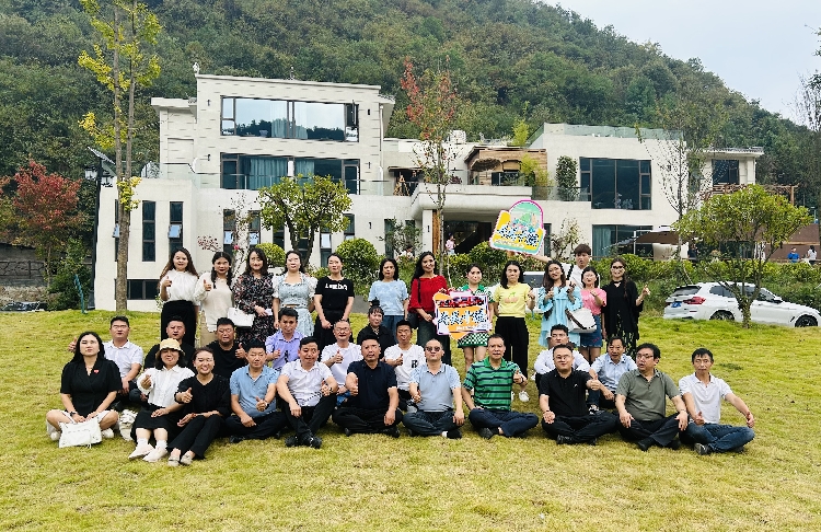 微信图片_20240930182325_副本.jpg